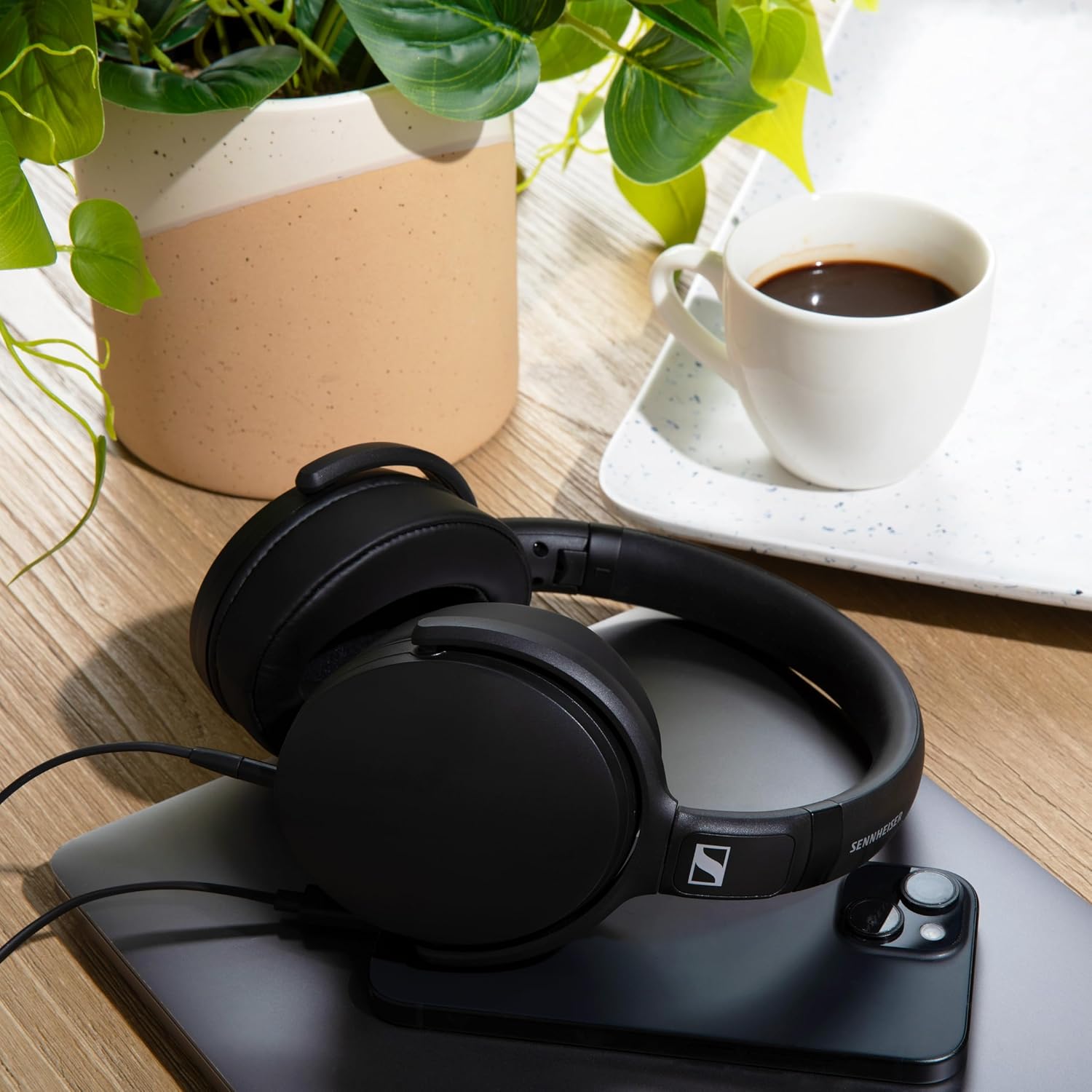 Sennheiser HD 400U - Wired Over-Ear Headphone with Smart Remote, Black